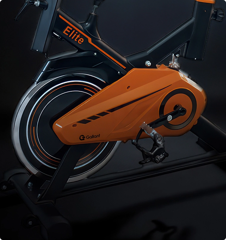 Foto proximo a roda de inércia da Bicicleta Gallant Elite Spinning Mecânica